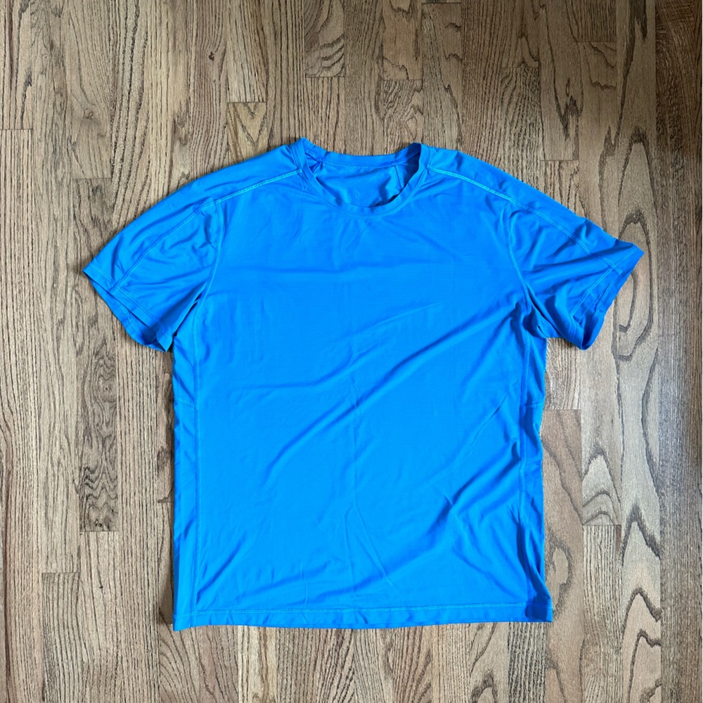 Men’s Lululemon shirt - XL - BLUE